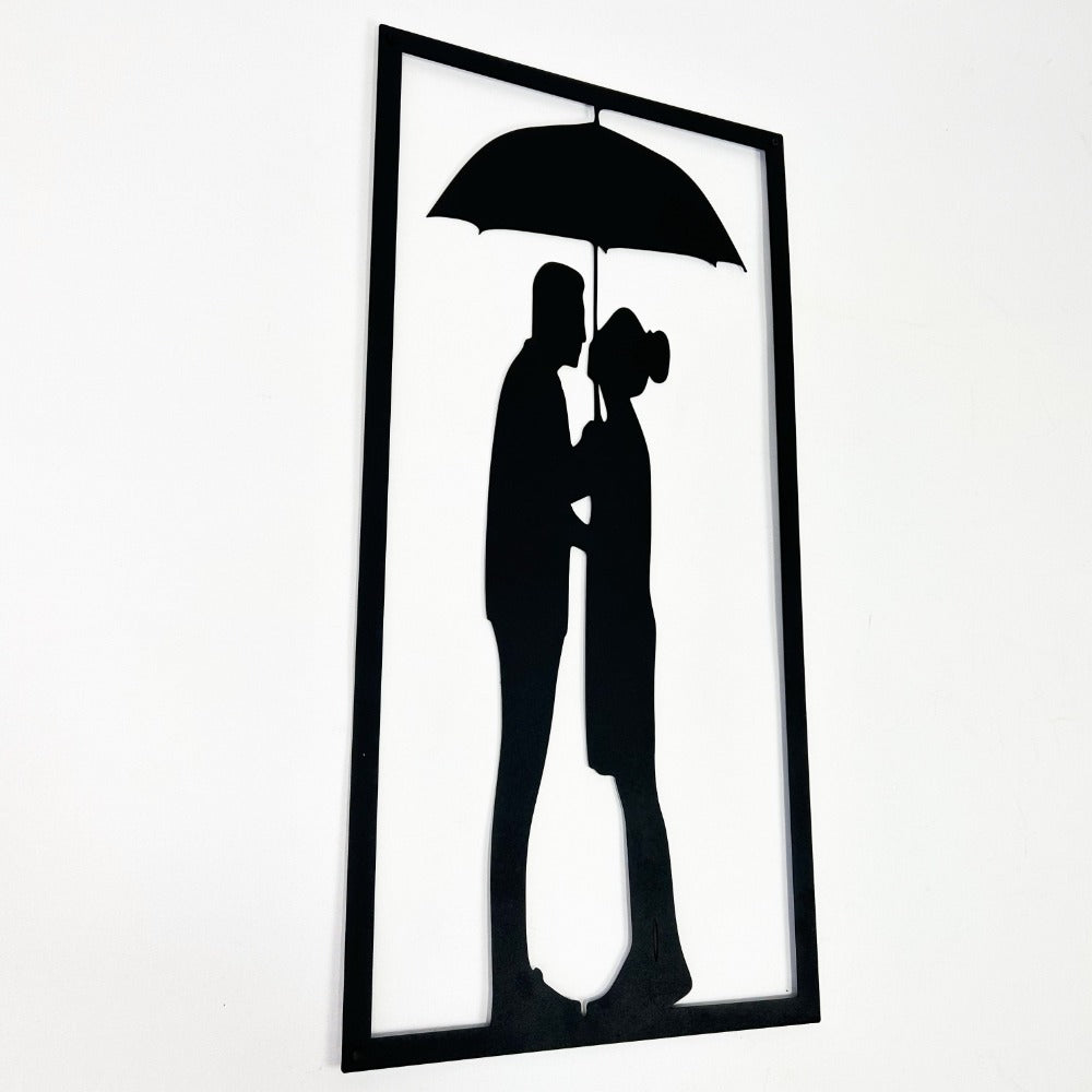 couple under the umbrella metal wall art 2