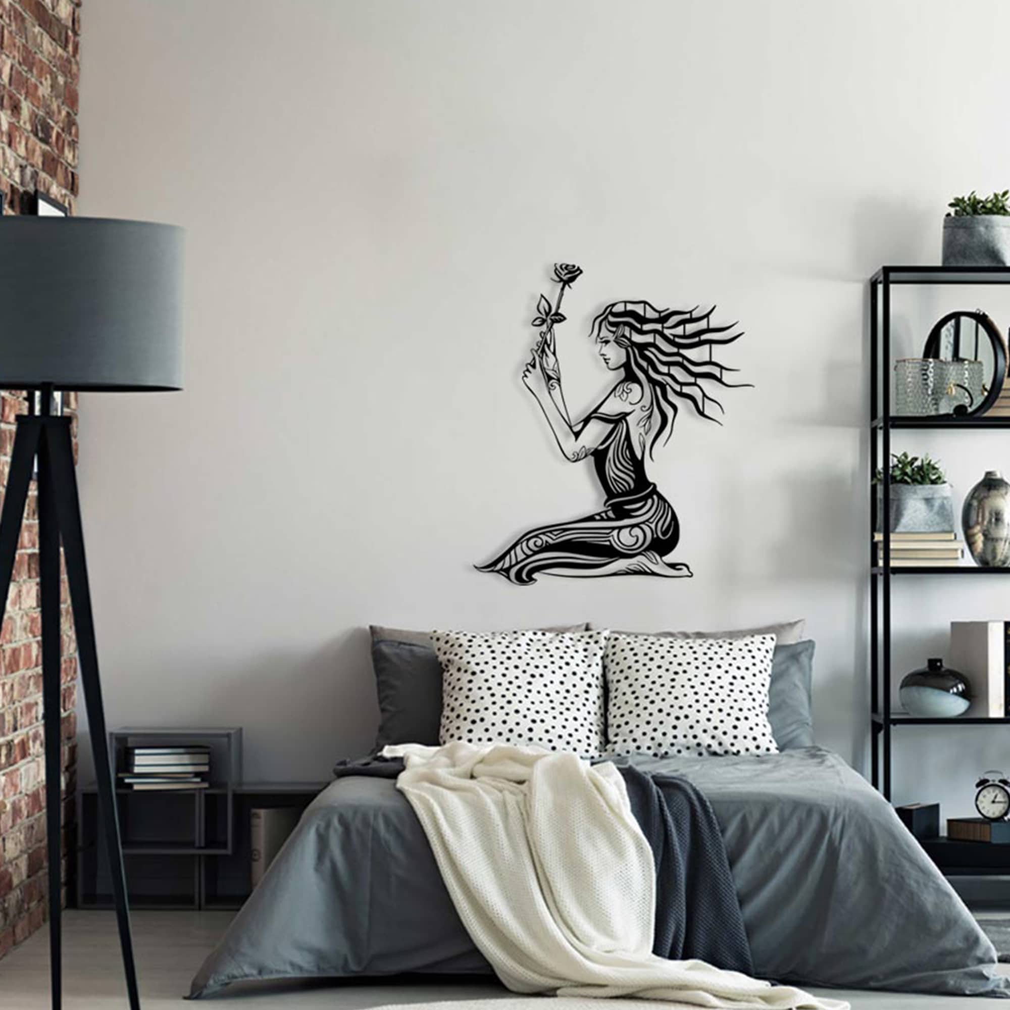 metal women wall decor 2