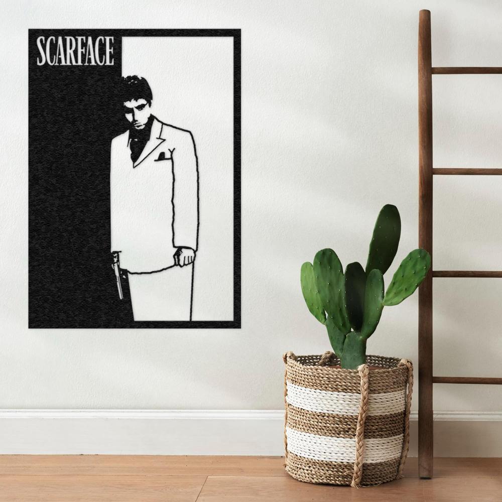 scarface movie decor actor